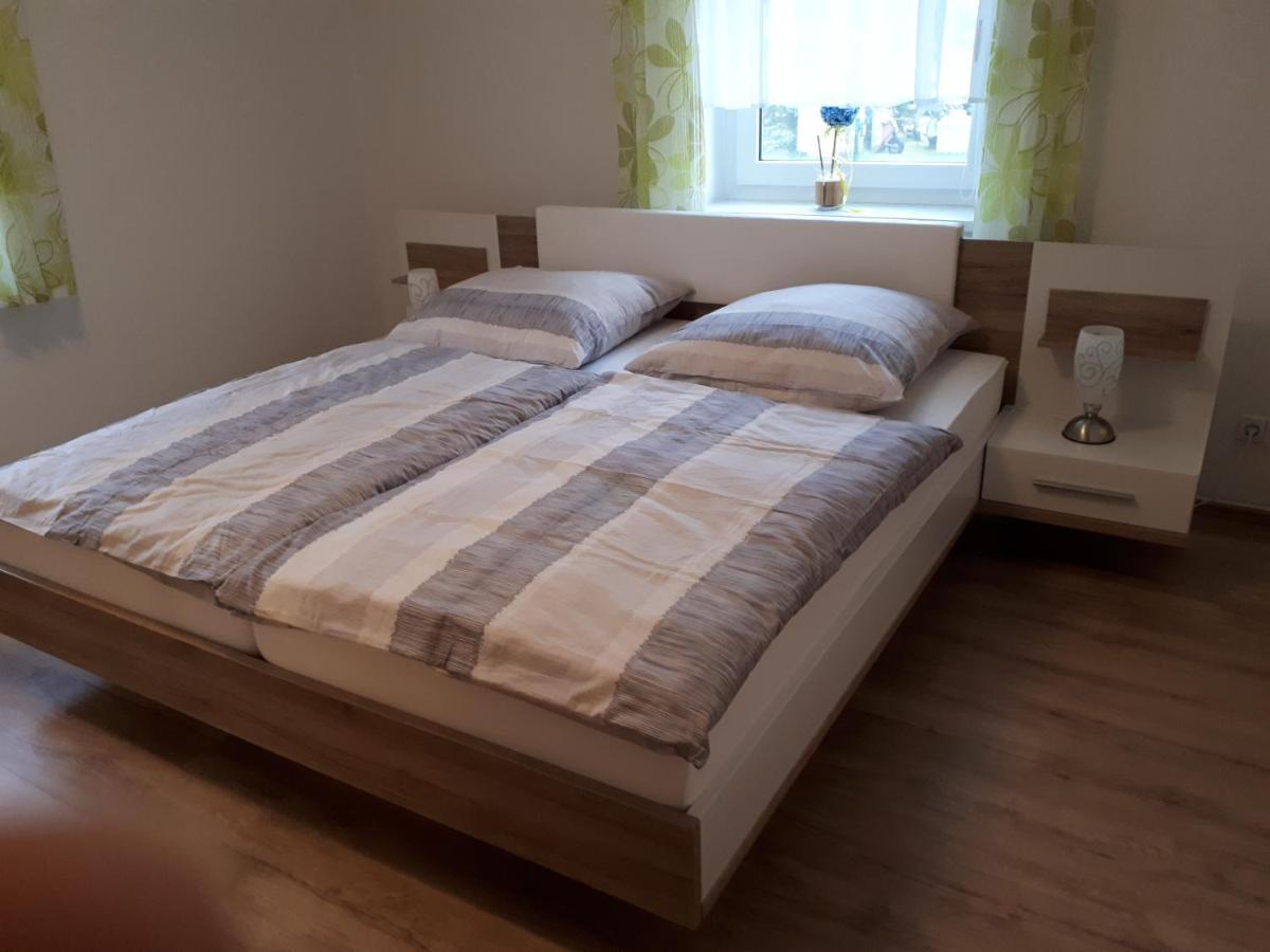 Ferienwohnung Karlguth Neustadt in Sachsen Eksteriør billede